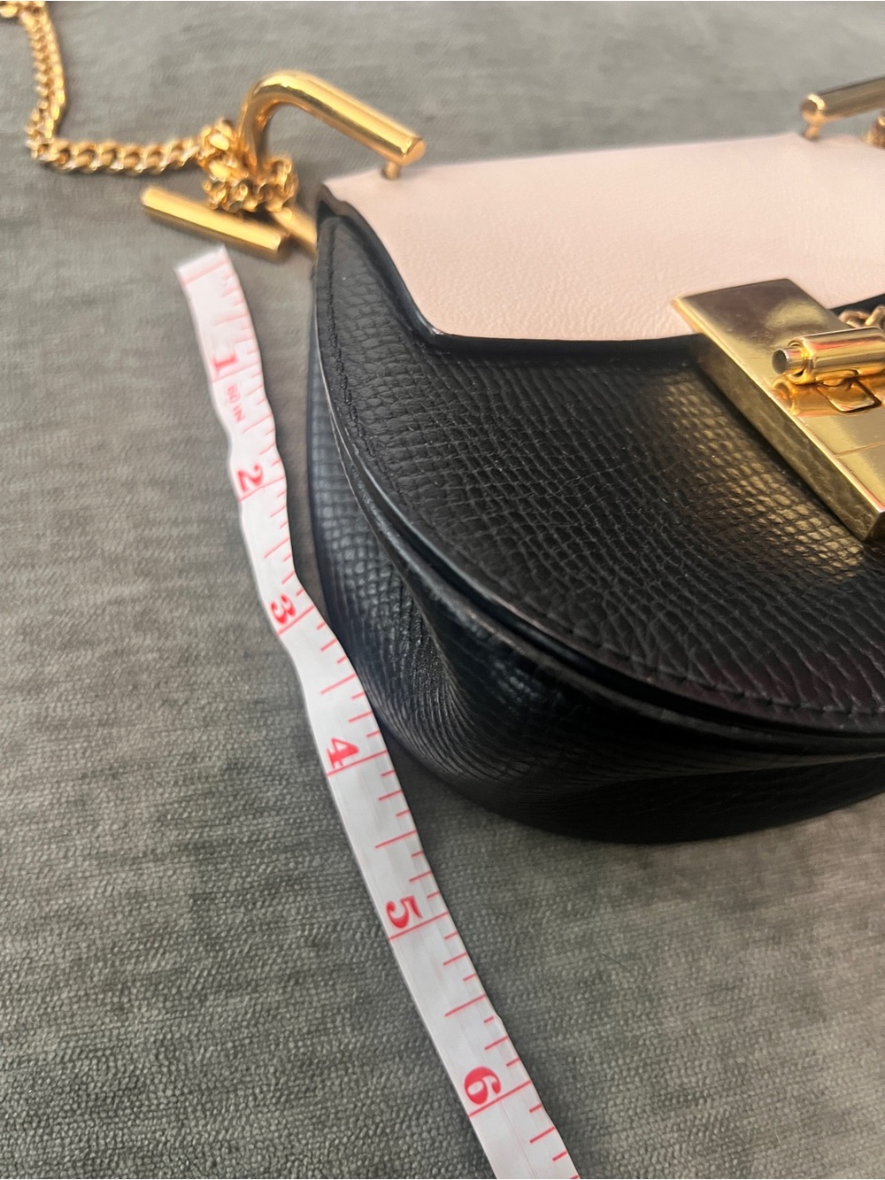 Chloé Two-Tone Saddle Crossbody in Black & Cream amazing condition clean inside - Picture 8 of 9
